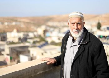 Suriye’de yaşayan Nekbe tanığı 80 yaşındaki Hanini, çocuklarına Filistin’e geri dönme umudunu aşılıyor