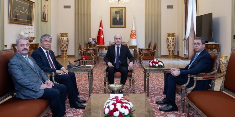 TBMM Başkanı Kurtulmuş, TÜRKSOY Genel Sekreteri Raev’i kabul etti