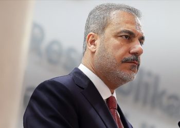 Dışişleri Bakanı Fidan, AB Komisyonu Üyesi Varhelyi ile görüştü