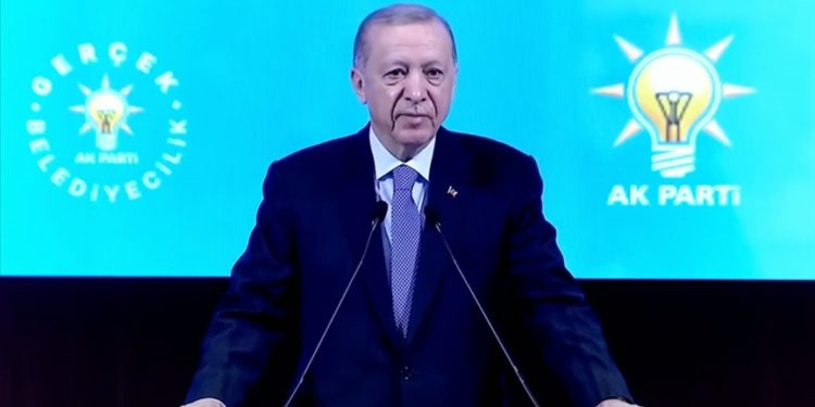 CANLI: Cumhurbaşkanı Erdoğan konuşuyor