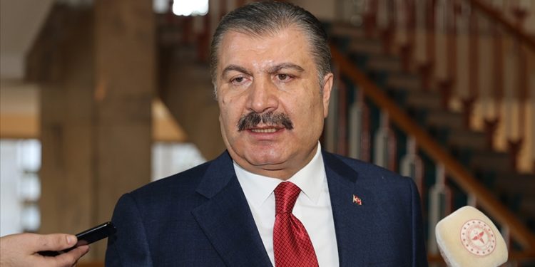 Sağlık Bakanı Koca’dan, kamuya 35 bin sağlık personeli alımına ilişkin paylaşım