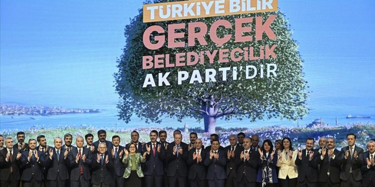 AK Parti Yerel Seçim Beyannamesi’ni açıkladı