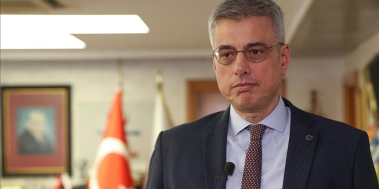 İstanbul İl Sağlık Müdürü Memişoğlu solunum yolu vakalarındaki artışı değerlendirdi