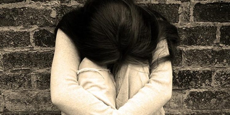 Çok çocuklu ailelerdeki kardeşler daha fazla ruh sağlığı sorunlarıyla karşı karşıya kalabilir