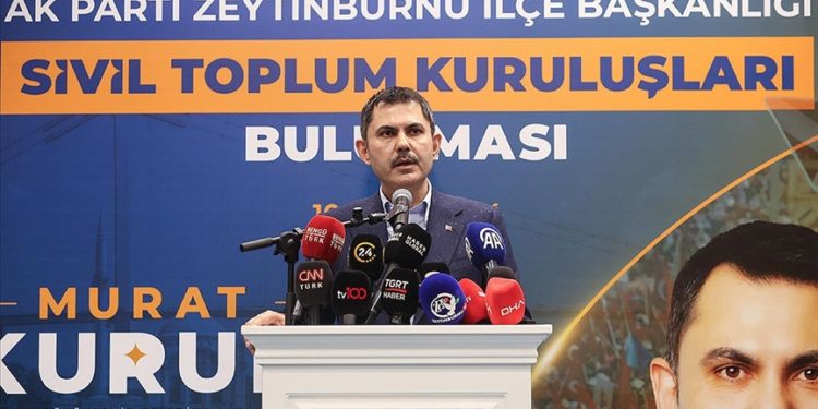 İBB Başkan adayı Kurum, STK temsilcileri ve muhtarlarla bir araya geldi