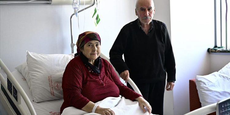 Beyin ölümü gerçekleşen gencin organları, 4 hastaya eş zamanlı operasyonla nakledildi