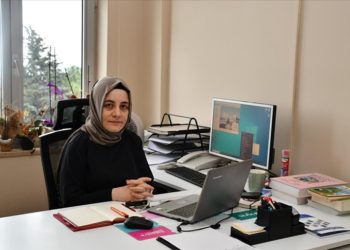 Çocukları kumar gibi riskli davranışlardan korumak için dijital okuryazarlık önemlidir