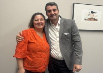 Rahim ağzı kanserini yenen kadınlar anne olabiliyor