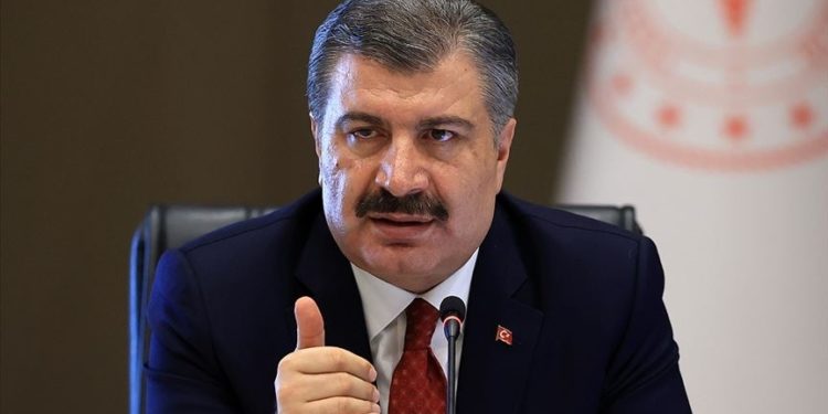 Sağlık Bakanı Koca’dan üst solunum yolu enfeksiyonlarına ilişkin paylaşım