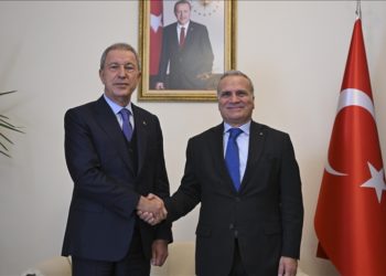 TBMM Milli Savunma Komisyonu Başkanı Akar, İtalya'nın Ankara Büyükelçisi Marrapodi ile görüştü