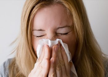 Sağlık Bakanı Fahrettin Koca, nezle ve korunma yollarına yönelik video paylaştı