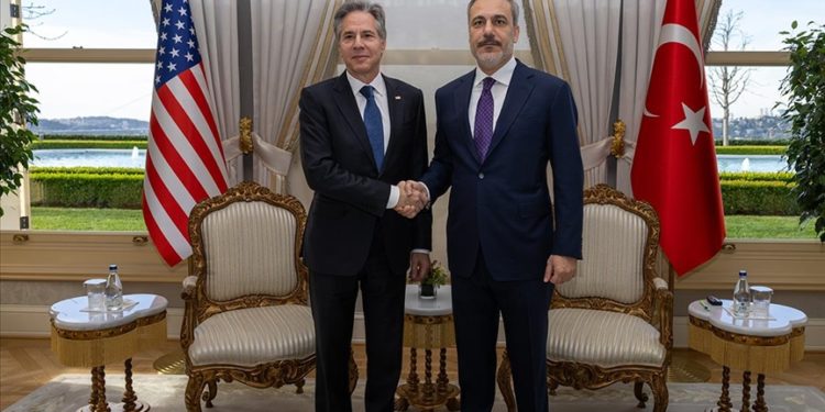 Bakan Fidan, Blinken'a ABD'den F-16 alım sürecinin sonuçlanmasının beklendiğini vurguladı