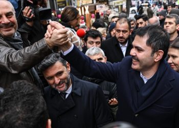 Cumhur İttifakı’nın İBB Başkan adayı Kurum’dan Avcılar’a metro müjdesi