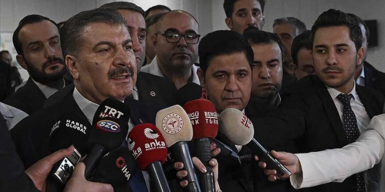 Hastanelerde servis yataklarında bir sorunumuz yok