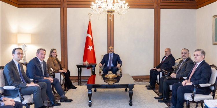 Dışişleri Bakanı Fidan, ABD Dışişleri Bakan Yardımcısı Vekili Nuland'ı kabul etti