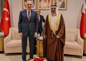 TBMM Başkanı Kurtulmuş, Bahreyn’de Temsilciler Meclisi Başkanı Al Musalam ile görüştü