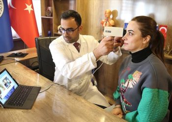 Van’da geliştirilen İriskop cihazı göz bebeğinden vücudun röntgenini çekiyor