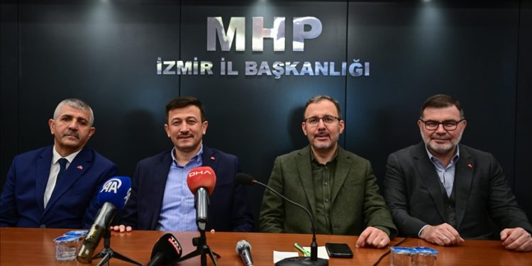 AK Parti İzmir Büyükşehir Belediye Başkan adayı Dağ’dan MHP’ye ziyaret