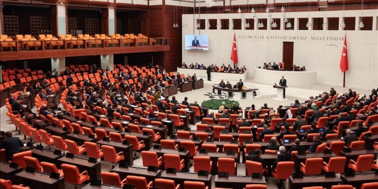 Yerel seçimde 26 milletvekili, belediye başkanlığı için yarışacak