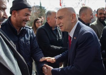 Cumhur İttifakı’nın ABB Başkan adayı Altınok, Pursaklar’da ziyaretlerde bulundu