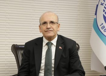 Hazine ve Maliye Bakanı Şimşek, Kayseri'de ziyaretlerde bulundu