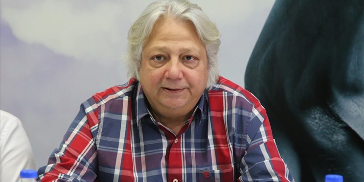 Antalya'da sayısız organ nakli ameliyatına imza atan Prof. Dr. Demirbaş vefat etti