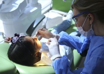 Yüzlerce hastaya aynı anda hizmet verecek ağız ve diş sağlığı hastanesi kuruluyor