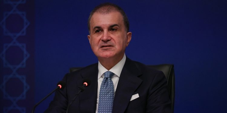 Darbeler ve postmodern darbeler, sadece ülkemize kötülük etmek isteyenlerin aracısı olmuştur