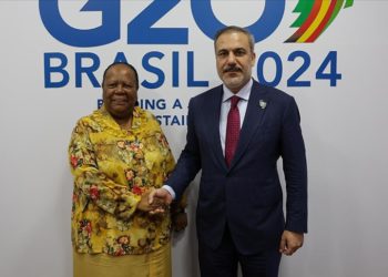Bakan Fidan, Brezilya'da Güney Afrika Uluslararası İlişkiler ve İşbirliği Bakanı Pandor ile görüştü