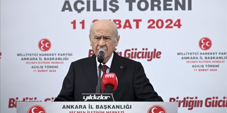 CHP ile DEM’in ayrı ayrı aday belirlemesi sinsi bir oyundur. Çünkü CHP demek, DEM demektir