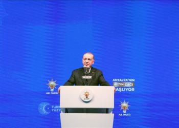 2024 turizm hedefimiz 60 milyon ziyaretçi, 60 milyar dolar turizm geliridir