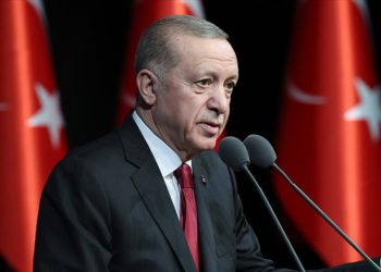 Yüksek yargı kurumlarımız arasındaki ihtilafı gidermek mecburiyetindeyiz