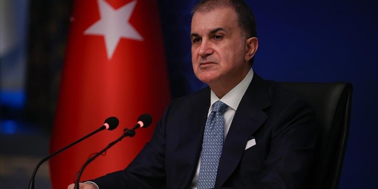 Esas meselemiz Türkiye’de hak ve hürriyetleri teminat altına alan bir mücadeleyi sürdürmek