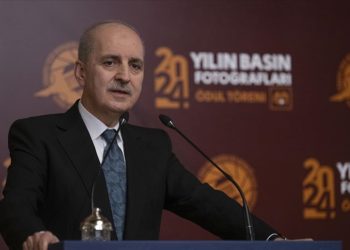 Yurt dışında bulunmanın Meclis’teki oturumla ilişkilendirilmesi haksız