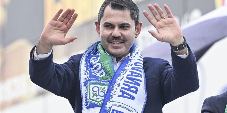 İstanbul’a 1 litre su kaynağı getirmedikleri gibi güzel İSKİ’mizi borç batağına sürüklediler