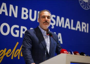 Filistinli kardeşlerimizi asla yalnız bırakmayacağız