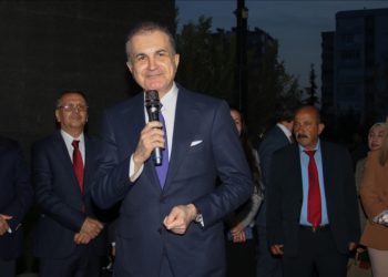 ‘İnşallah uyguladığımız ekonomik programla daha güçlü yarınlara imza atacağız’