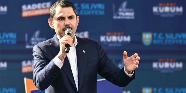 Bizim yaptığımız işleri, bitirdiğimiz işleri koyduğunuzda emin olun yanından bile geçemezler