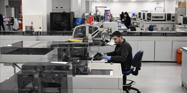 Türk bilim insanının stresi ölçen kiti 20’den fazla ülkeye ihraç ediliyor