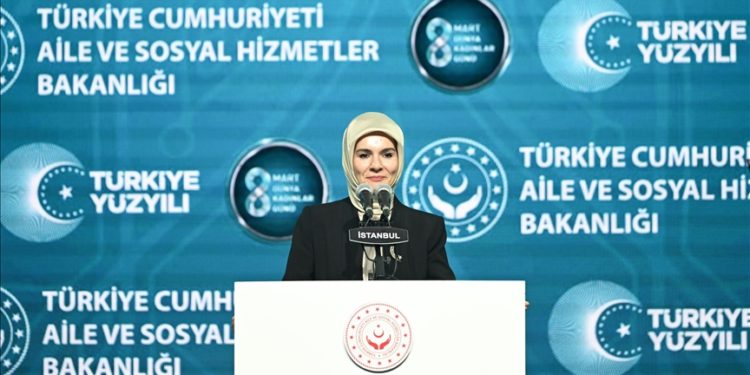 Teknoloji alanında faaliyet gösteren kadın girişimcilere destek olacağız