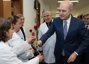 Sağlık sisteminin daha da iyileştirilmesi için üzerimize düşeni yerine getirmeye gayret ediyoruz