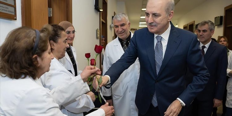 Sağlık sisteminin daha da iyileştirilmesi için üzerimize düşeni yerine getirmeye gayret ediyoruz