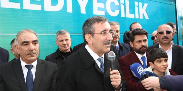 Yapamayacağımız şeyi söylemeyiz, söylediğimiz şeyi Allah’ın izniyle yaparız