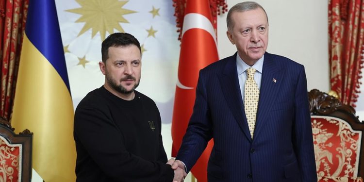 Cumhurbaşkanı Erdoğan, Ukrayna Devlet Başkanı Zelenskiy ile görüştü