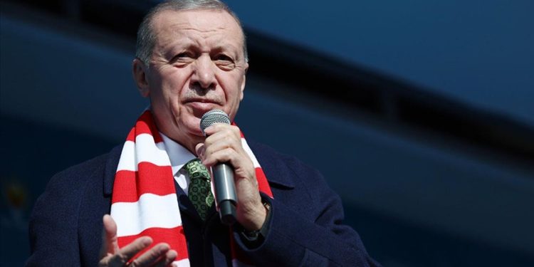 Cumhurbaşkanı Erdoğan: Milletimizin her bir ferdinin oyuna talibiz