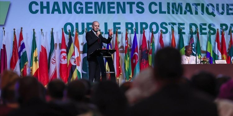 İslam dünyası çok yoğun ve güçlendirilmiş bir Filistin mücadelesine hazır olmalı