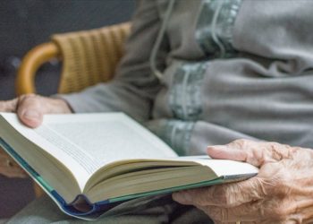 Araştırmacılar, eğitim seviyesi yüksek kişilerin daha yavaş yaşlanabileceğini ortaya koydu