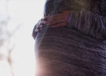 Hamilelikte aşırı kilo, tansiyon ve diyabete neden oluyor