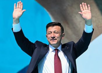 İzmir’imizin kronik sorunlarının çözüleceği günler, gerçek belediyecilik ile yakındır