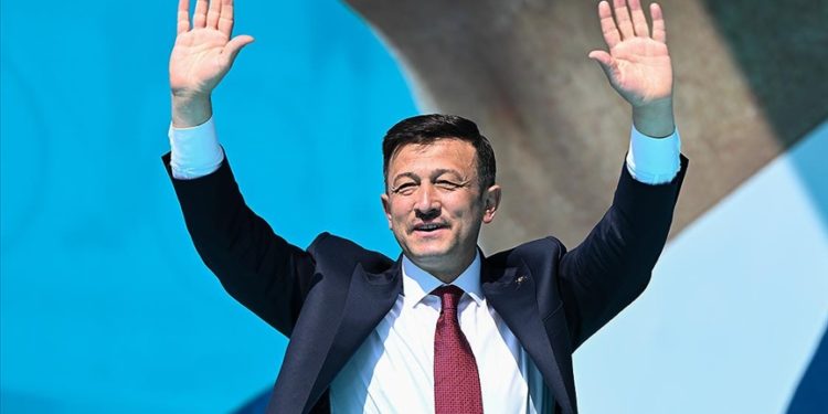 İzmir’imizin kronik sorunlarının çözüleceği günler, gerçek belediyecilik ile yakındır